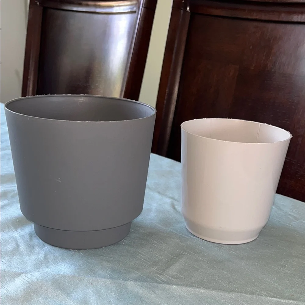 Elegant Gray and Cream Plastic Planters Set Of 2